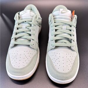 Nike Dunk Low Retro SE Mn Size 8